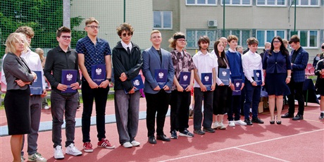 Powiększ grafikę: zakonczenie-roku-szkolnego-2024-2025-631427.jpg