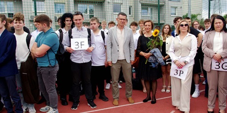 Powiększ grafikę: zakonczenie-roku-szkolnego-2024-2025-631437.jpg