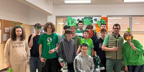 Powiększ grafikę: zielony-dzien-z-okazji-sw-patryka-681644.jpg