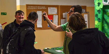 Powiększ grafikę: zielony-dzien-z-okazji-sw-patryka-681664.jpg