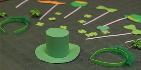 Powiększ grafikę: zielony-dzien-z-okazji-sw-patryka-681690.jpg