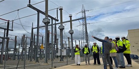 Powiększ grafikę: zwiedzanie-elektroniw-oze-w-teba-597359.jpg